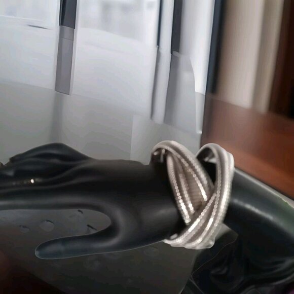 Bronzo Italia White Five- Strand Tubogas Bracelet 6.5" Silvertone Bronze - Picture 1 of 8